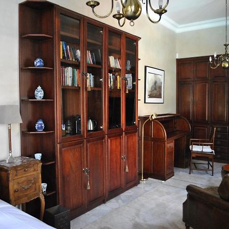 לינה וארוחת בוקר יוהנסבורג Doveton House מראה חיצוני תמונה